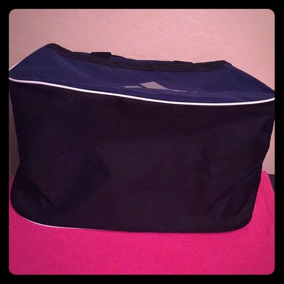 ONLY 1! Adidas Diablo Small Duffel - Picture 5 of 8